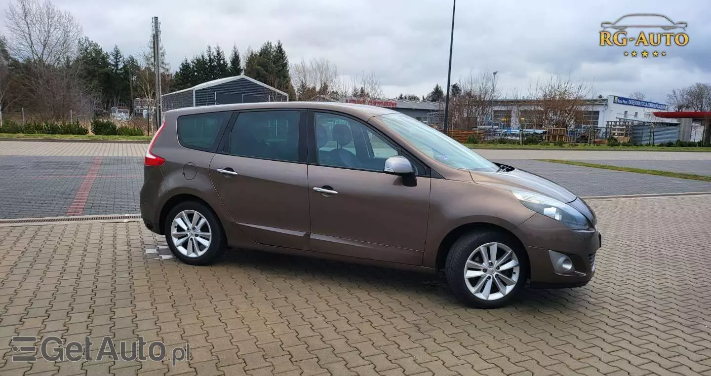 RENAULT Grand Scenic 