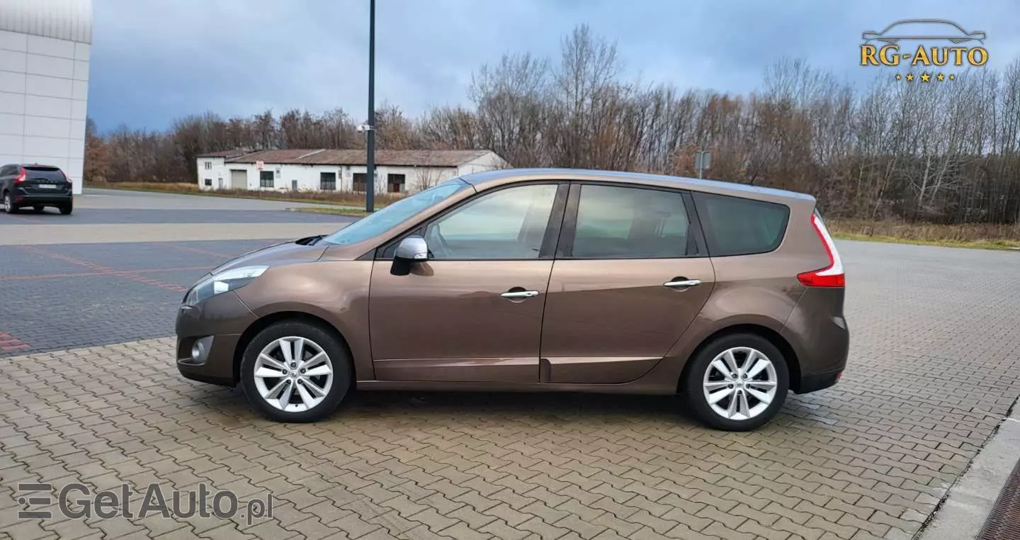 RENAULT Grand Scenic 
