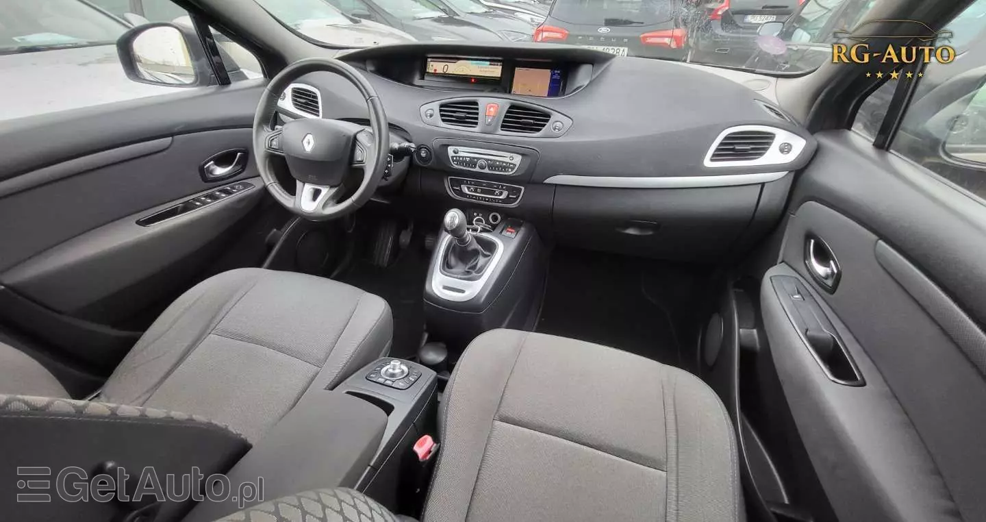 RENAULT Grand Scenic 