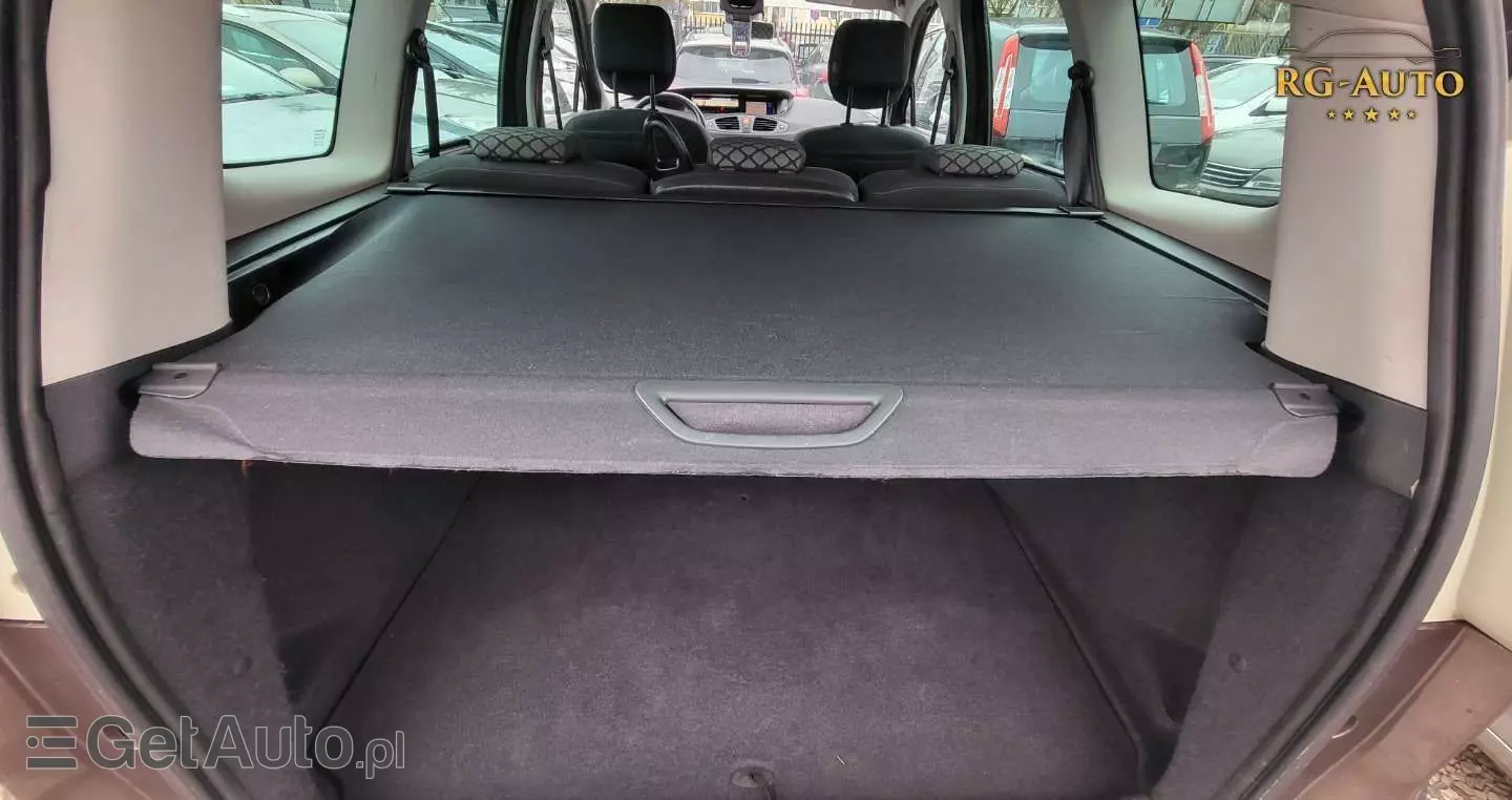 RENAULT Grand Scenic 