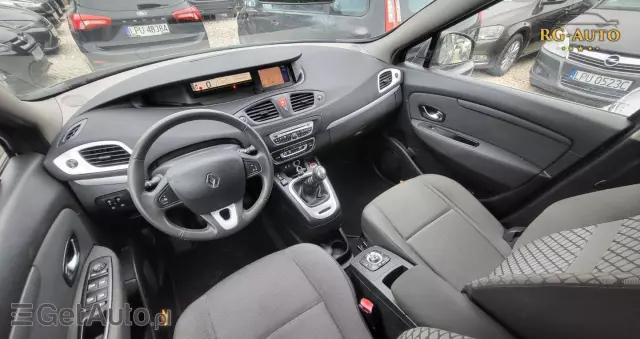 RENAULT Grand Scenic 