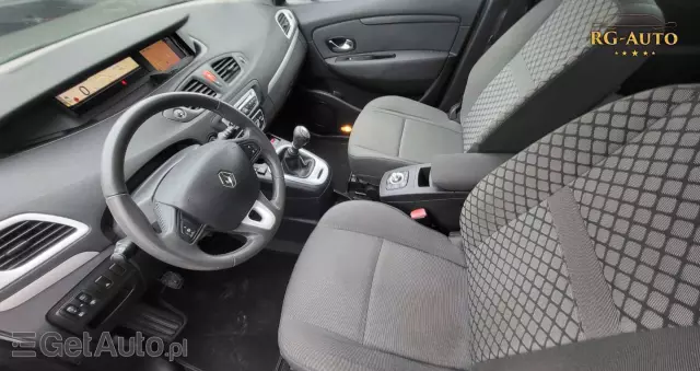 RENAULT Grand Scenic 
