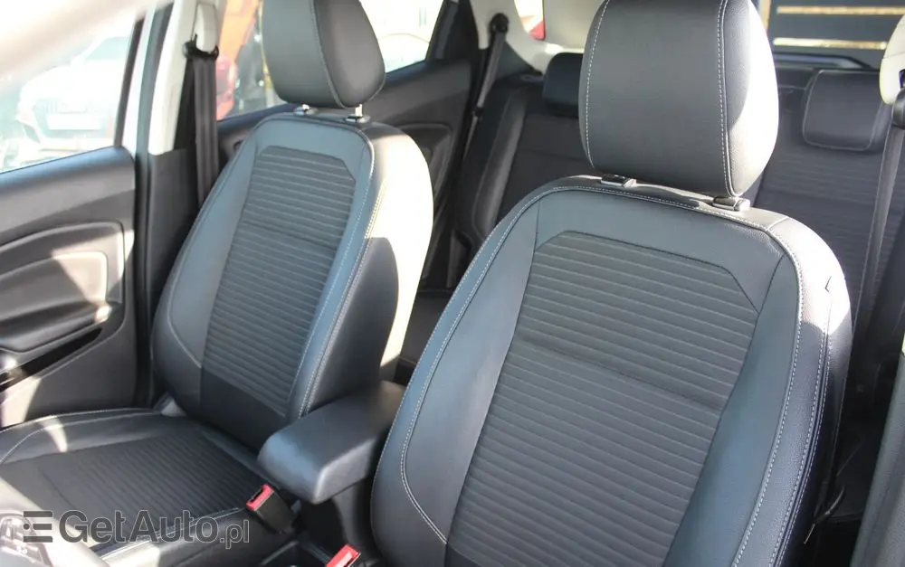 FORD EcoSport 1.0 EcoBoost TITANIUM