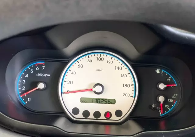 HYUNDAI I10 1.1 Comfort