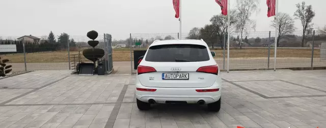 AUDI Q5 2.0 TFSI (225 KM) quattro Tiptronic