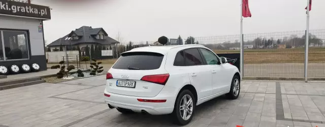 AUDI Q5 2.0 TFSI (225 KM) quattro Tiptronic