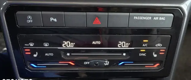 VOLKSWAGEN T-Cross 1.0 TSI Style DSG