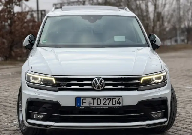 VOLKSWAGEN Tiguan 2.0 TDI SCR 4MOTION DSG Highline