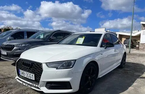 AUDI A4 