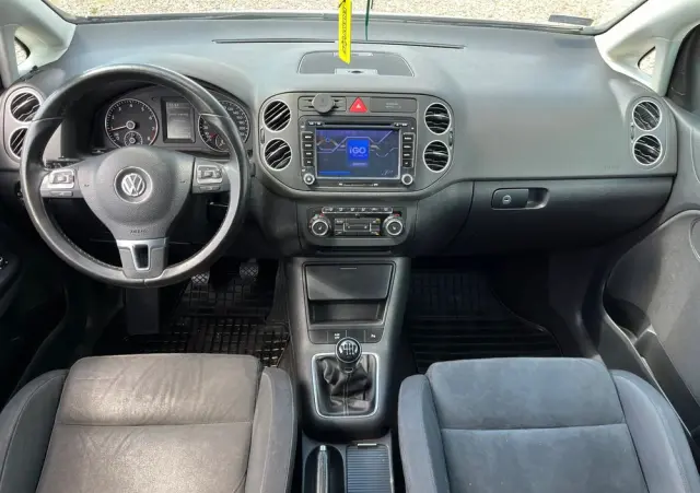 VOLKSWAGEN Golf Plus 