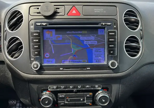 VOLKSWAGEN Golf Plus 