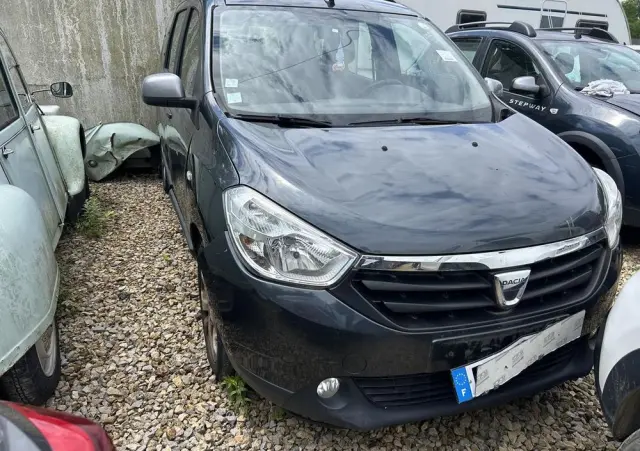 DACIA Lodgy DCi 110 Laureate