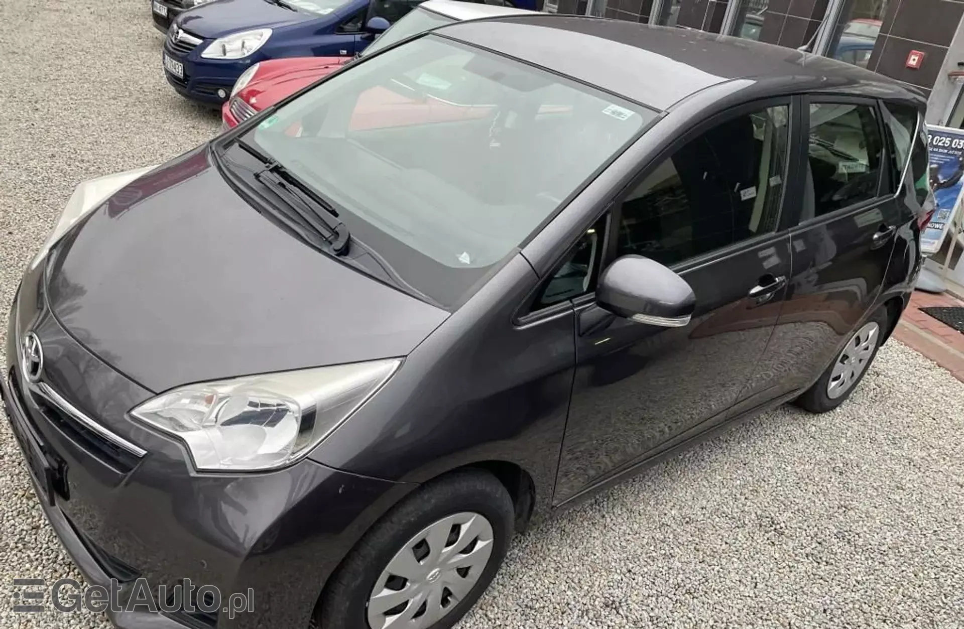 TOYOTA Verso-S 1.33 Dual VVT-i (98 KM)