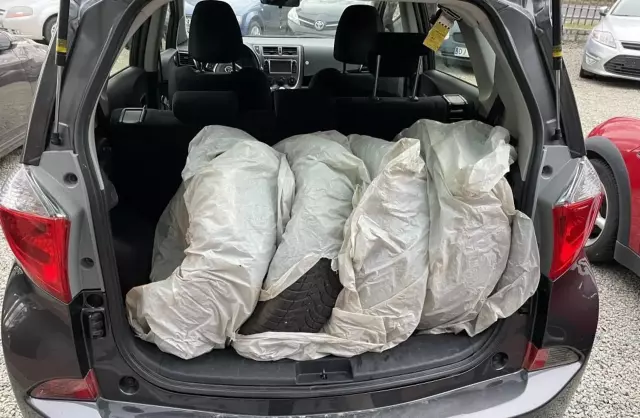 TOYOTA Verso-S 1.33 Dual VVT-i (98 KM)