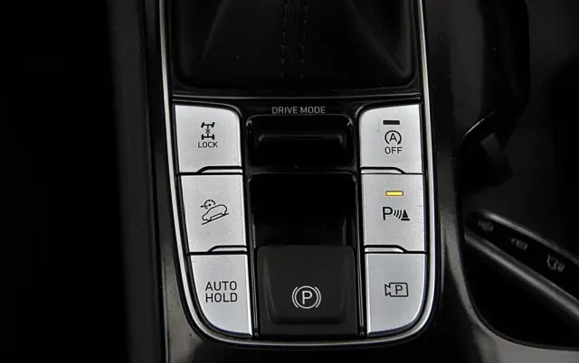 HYUNDAI Tucson 1.6 T-GDi 48V Executive 4WD DCT