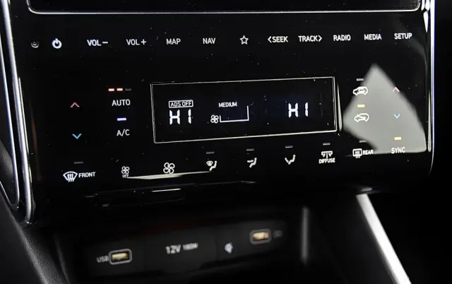 HYUNDAI Tucson 1.6 T-GDi 48V Executive 4WD DCT