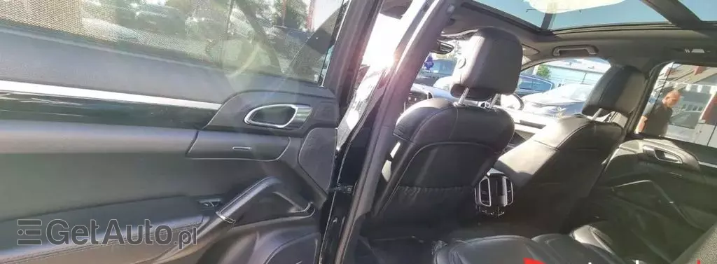 PORSCHE Cayenne 3.0 V6 (462 KM) E-Hybrid Tiptronic S