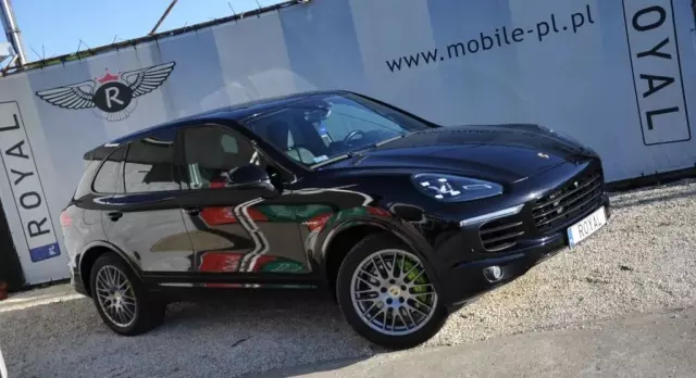 PORSCHE Cayenne 3.0 V6 (462 KM) E-Hybrid Tiptronic S