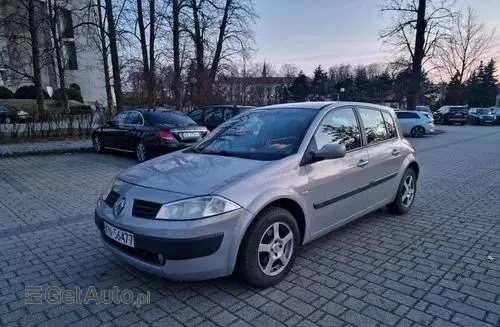 RENAULT Megane 
