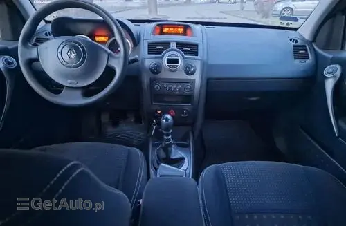 RENAULT Megane 