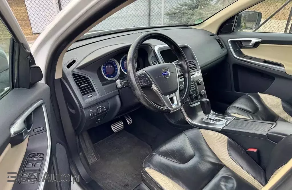 VOLVO Xc 60 