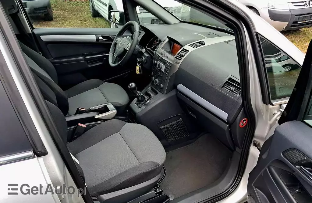OPEL Zafira 