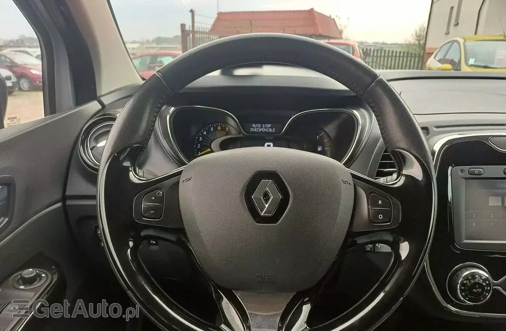 RENAULT Captur 