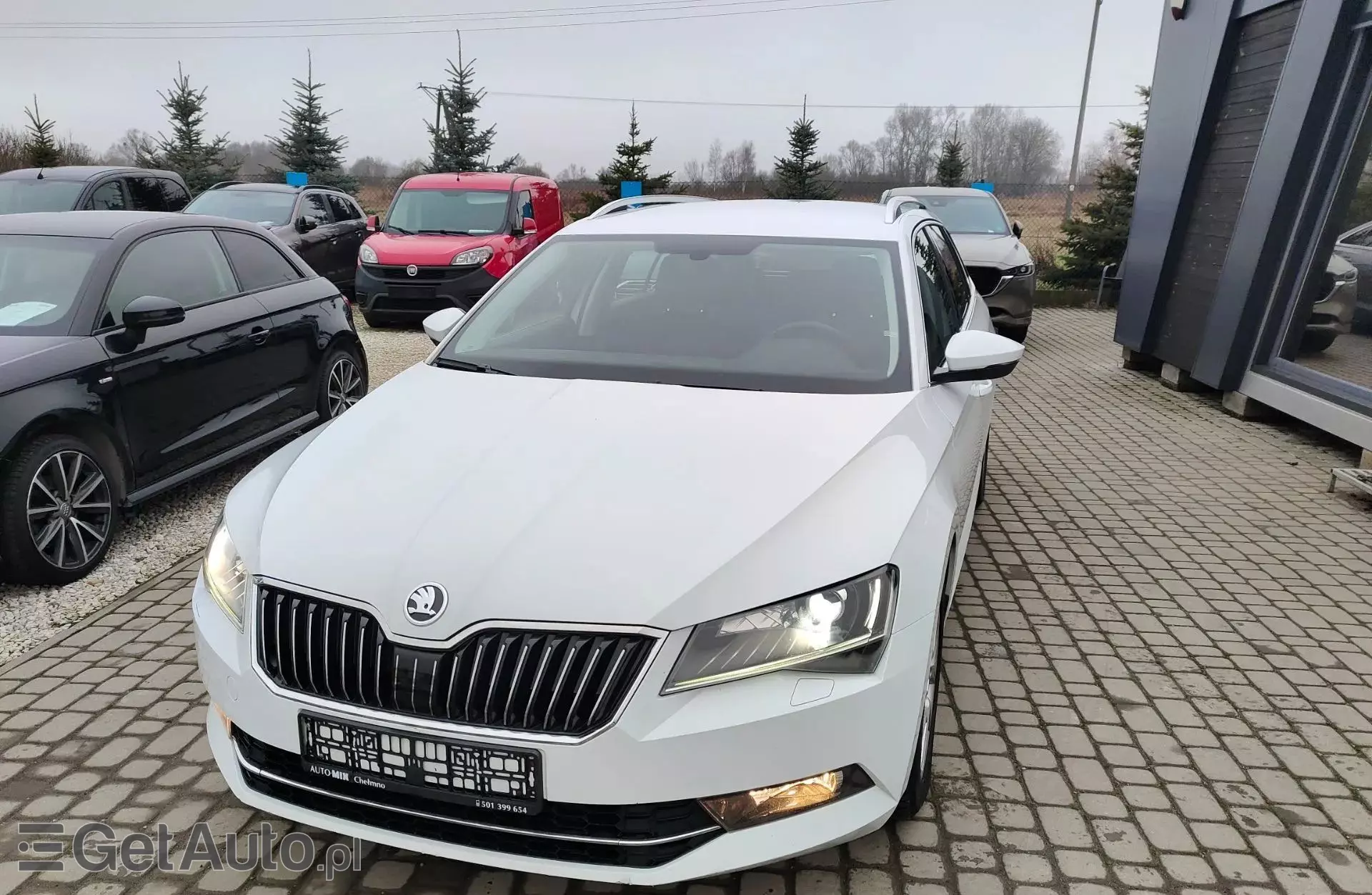 SKODA Superb 1.6 TDI (120 KM) DSG