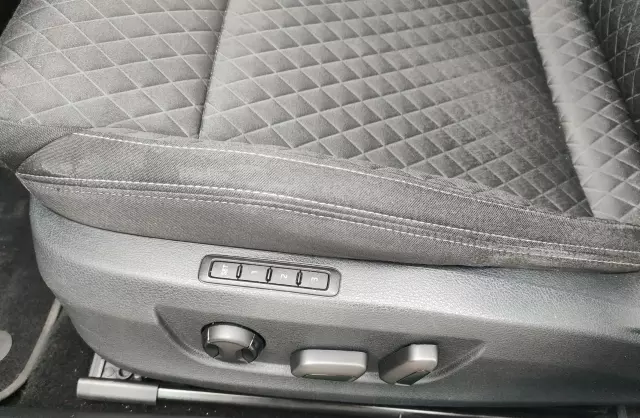 SKODA Superb 1.6 TDI (120 KM) DSG