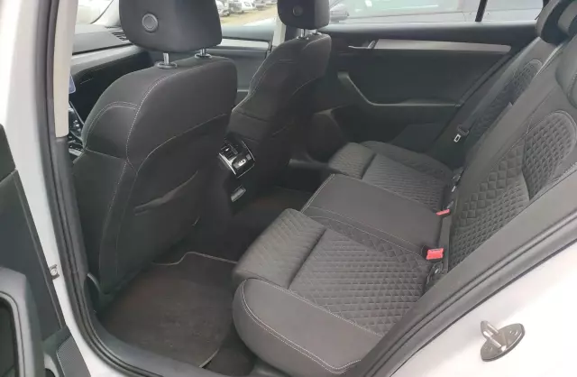 SKODA Superb 1.6 TDI (120 KM) DSG