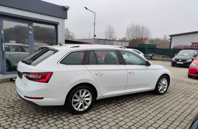 SKODA Superb 1.6 TDI (120 KM) DSG