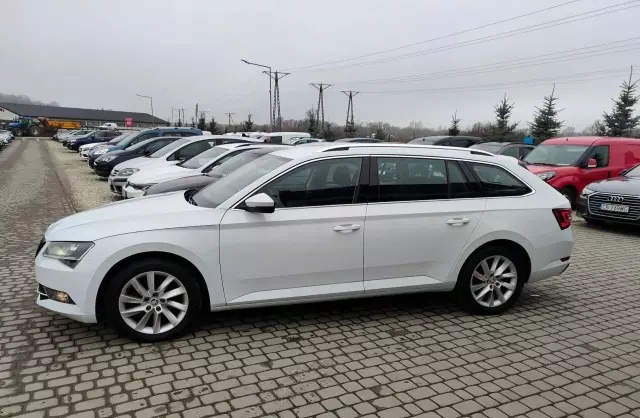 SKODA Superb 1.6 TDI (120 KM) DSG