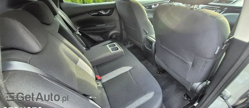 NISSAN Qashqai 1.2 DIG-T Xtronic ACENTA