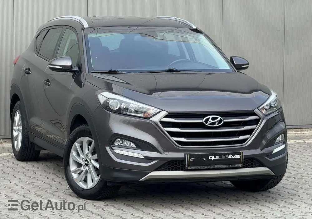HYUNDAI Tucson 
