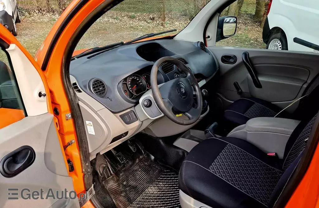 RENAULT Kangoo 