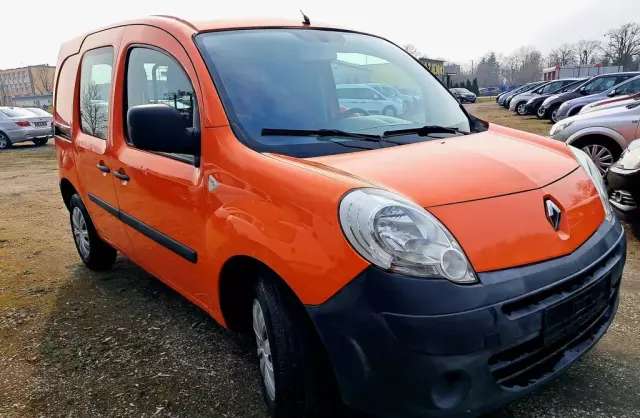 RENAULT Kangoo 