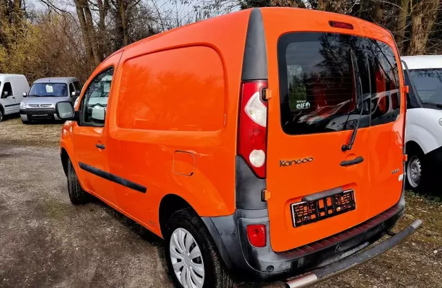 RENAULT Kangoo 