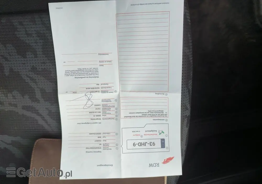 PEUGEOT 3008 1.6 Premium+