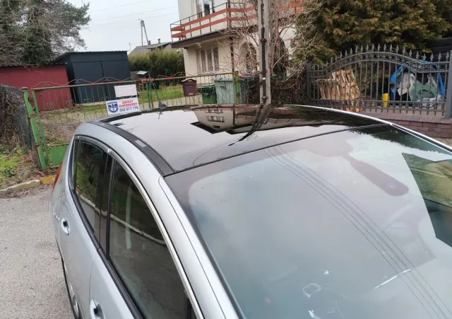 PEUGEOT 3008 1.6 Premium+