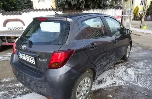 TOYOTA Yaris 