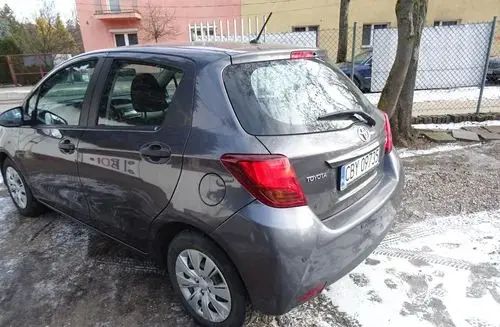 TOYOTA Yaris 