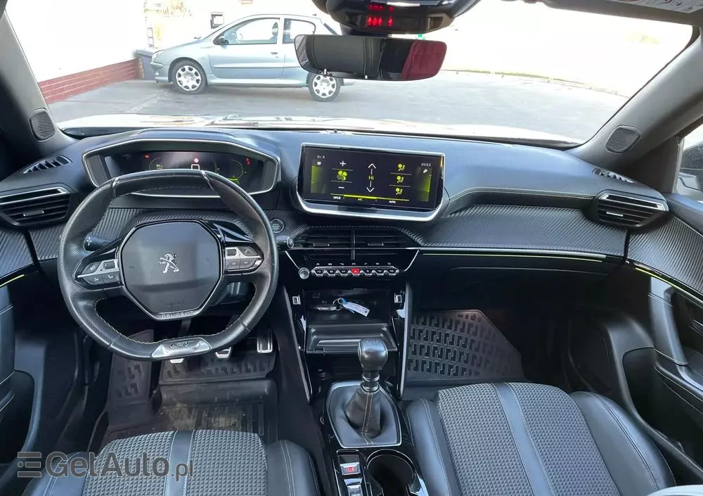 PEUGEOT 2008 1.2 PureTech GT Line S&S