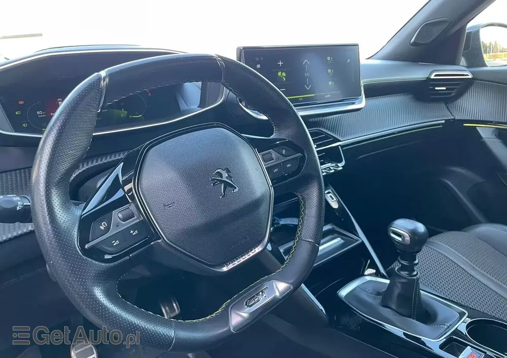 PEUGEOT 2008 1.2 PureTech GT Line S&S