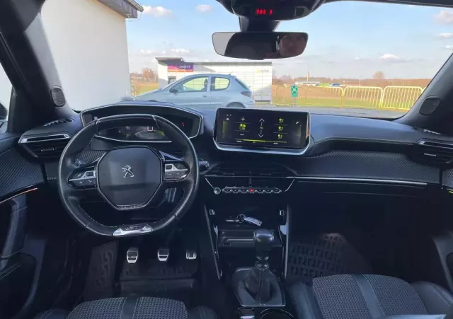PEUGEOT 2008 1.2 PureTech GT Line S&S
