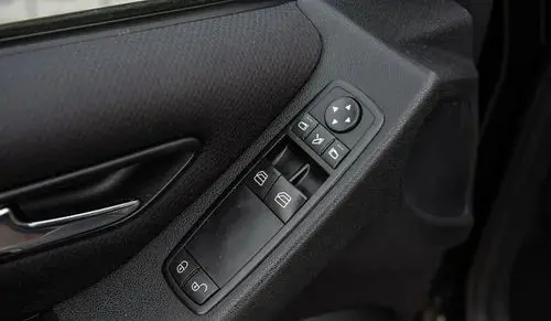 MERCEDES-BENZ Klasa B 