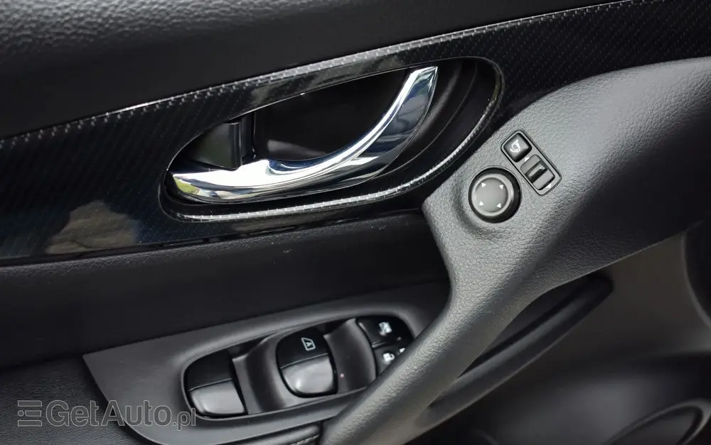 NISSAN X-Trail 1.6 DIG-T Visia