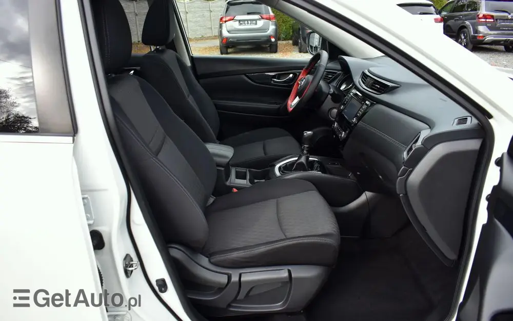 NISSAN X-Trail 1.6 DIG-T Visia