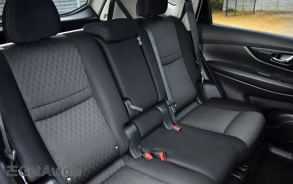 NISSAN X-Trail 1.6 DIG-T Visia