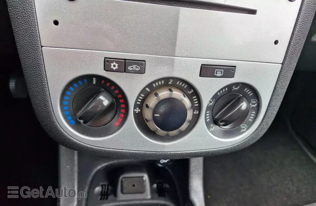 OPEL Corsa 1.4i 16V ECOTEC (90 KM)