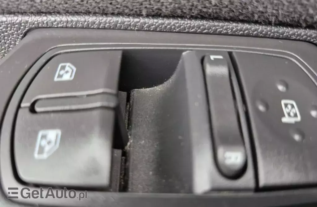 OPEL Corsa 1.4i 16V ECOTEC (90 KM)